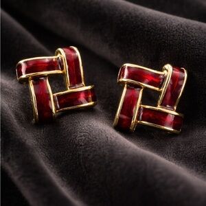 Elegant Vintage Gold and Red Knot Earrings